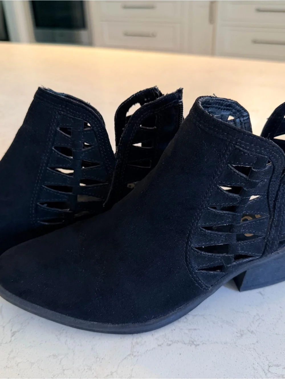 Women’s Black Suede Ankle Boots - Classic Chelsea Style size 7